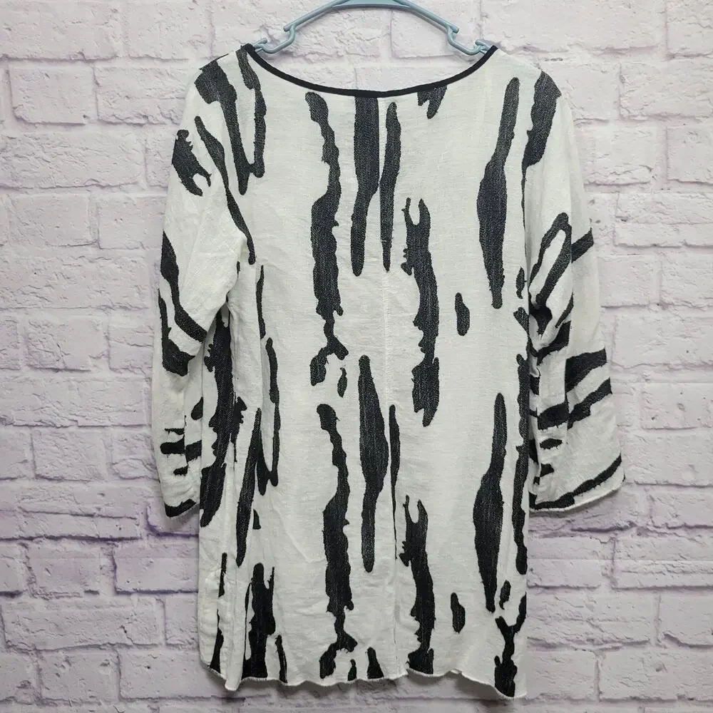 Ali‎ Miles Linen Blend Tunic Top Sz S Artsy Abstract Animal Print Gallery Luxe